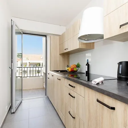 Apartman Royal Palm Yourhosthelper