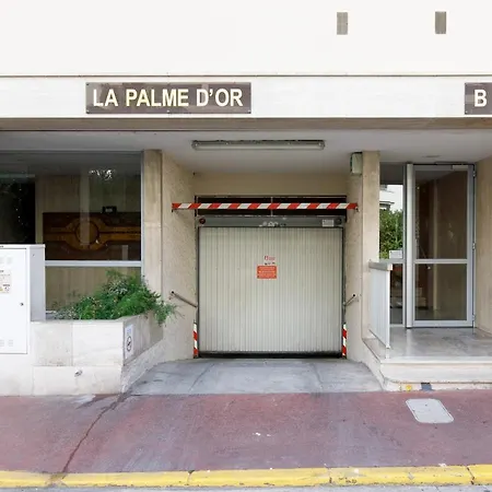 Royal Palm Yourhosthelper Apartman
